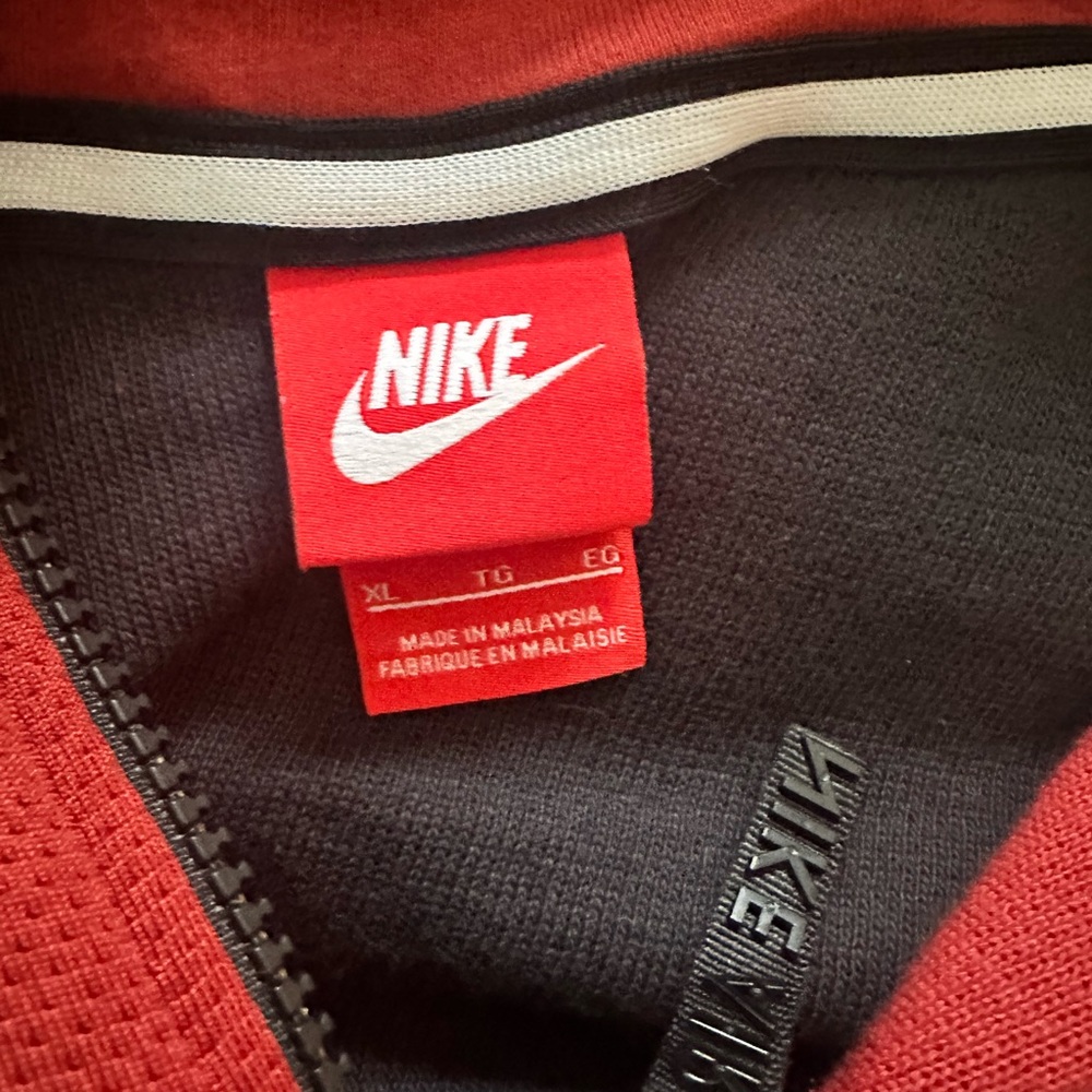 Nike Tech Jacket - image 4